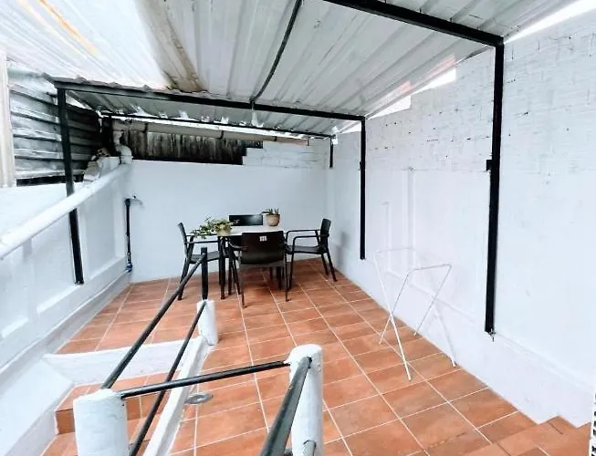 Dom wakacyjny Casa Mary Independiente Centrica Con Terraza Cubierta